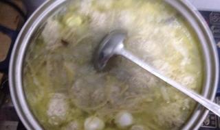 清炖肉丸子汤的家常做法